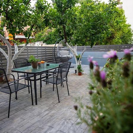 Lemon Garden Stylish Private Apartment Kalamata Exteriör bild