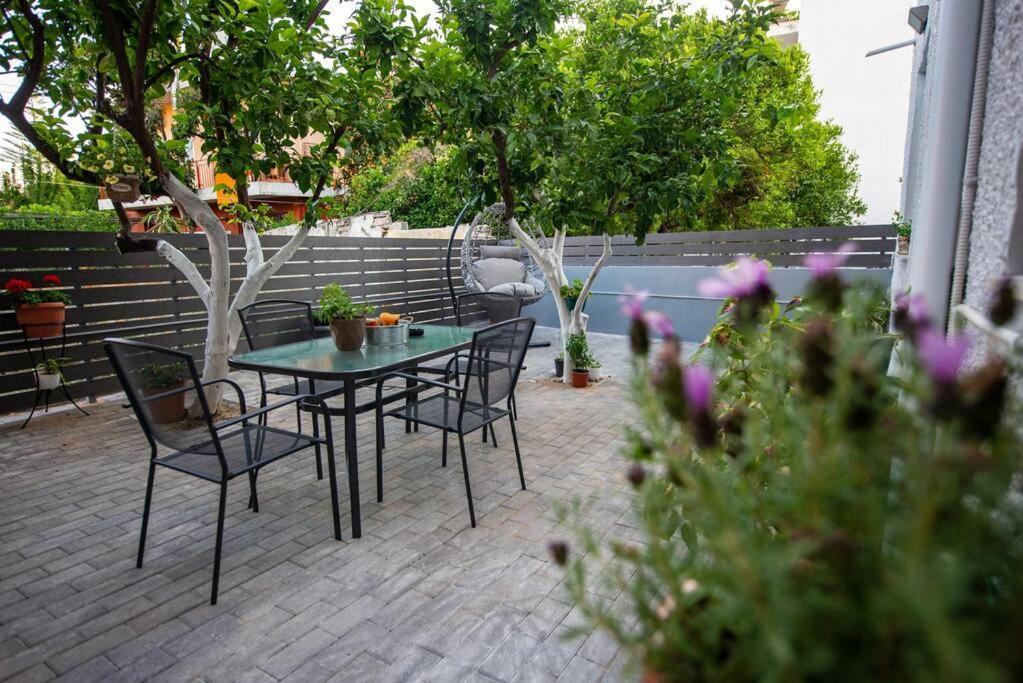 Lemon Garden Stylish Private Apartment Kalamata Exteriör bild
